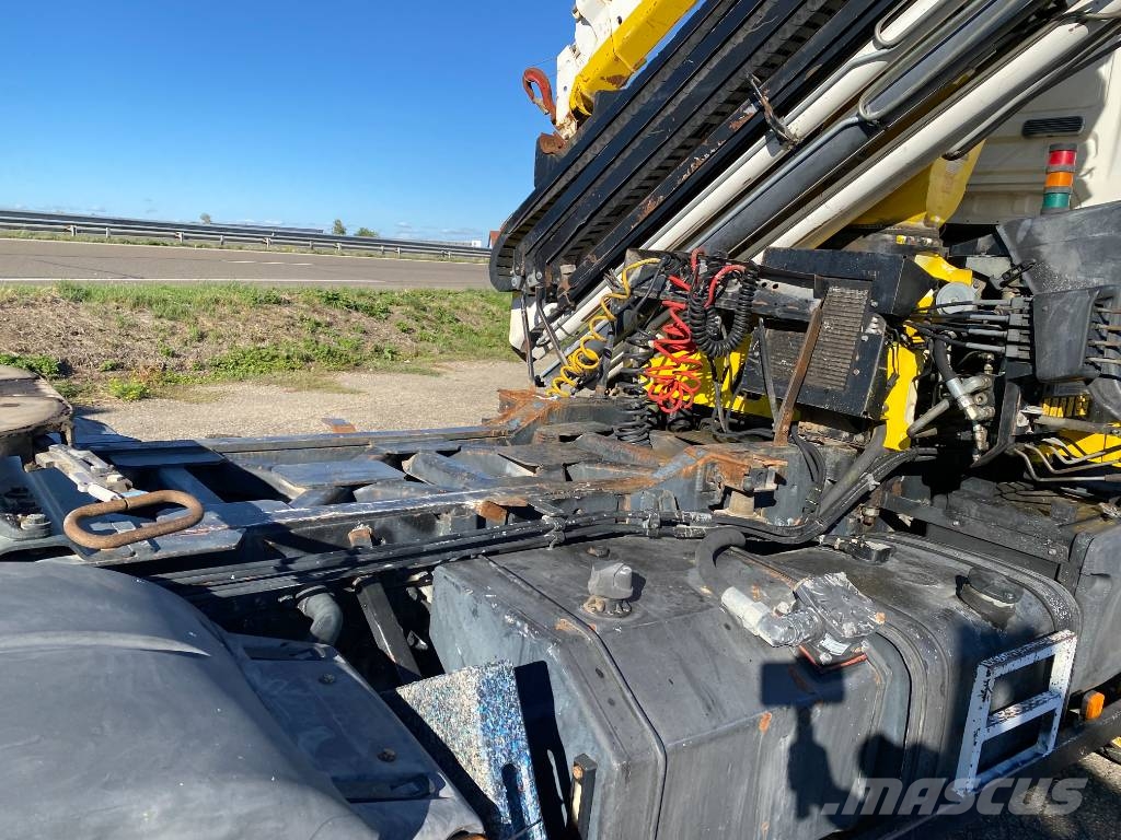 MAN TGA 18.400 HydroDrive 4x4 H-B/L HIAB 322-E6 中古トラクターヘッド | トレーラーヘッド