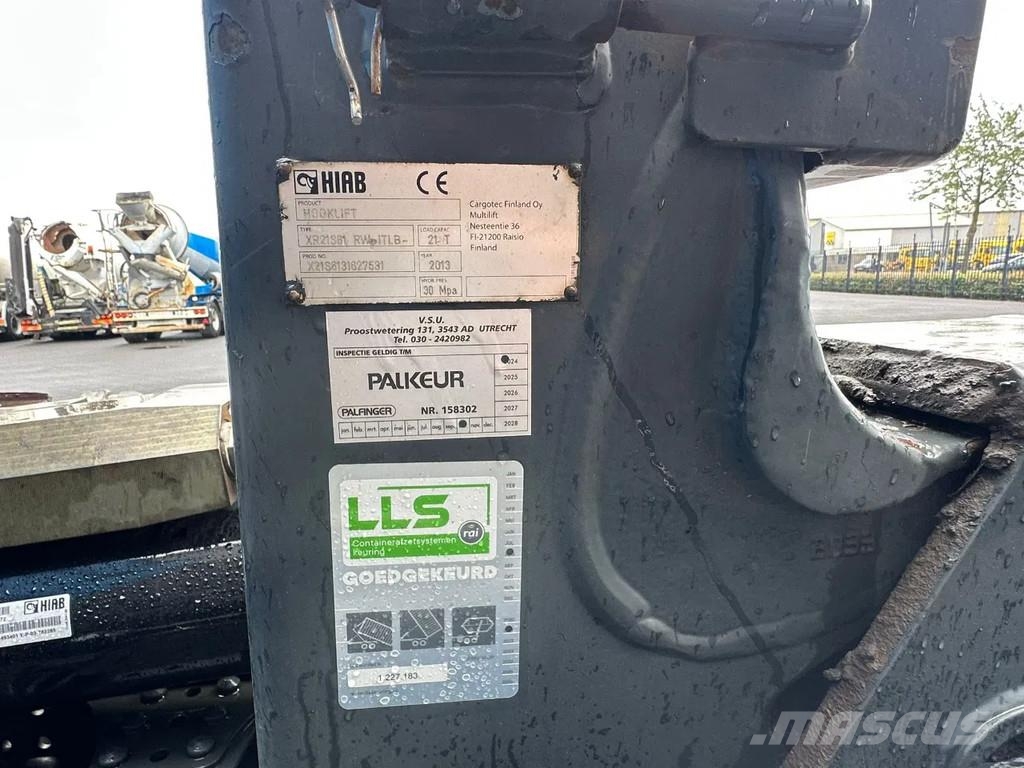 Mercedes-Benz Actros 2545 6X2 MET HIAB MULTILIFT XR21S61 HAAKARM Камиони с кран с кука