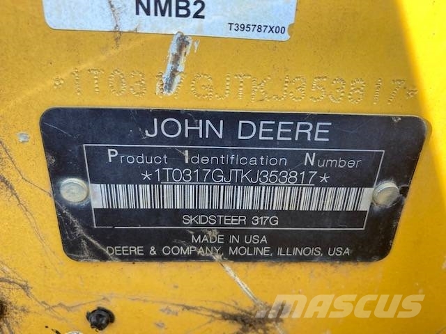 John Deere 317G Chargeuse compacte