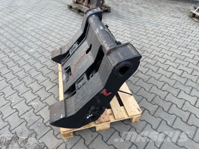 CAT 950 G Quick Coupler Loaders Ātrie savienotāji