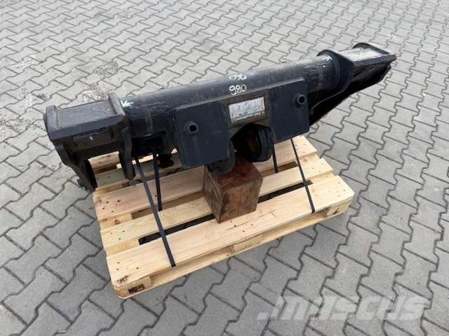 CAT 950 G Quick Coupler Loaders Ātrie savienotāji