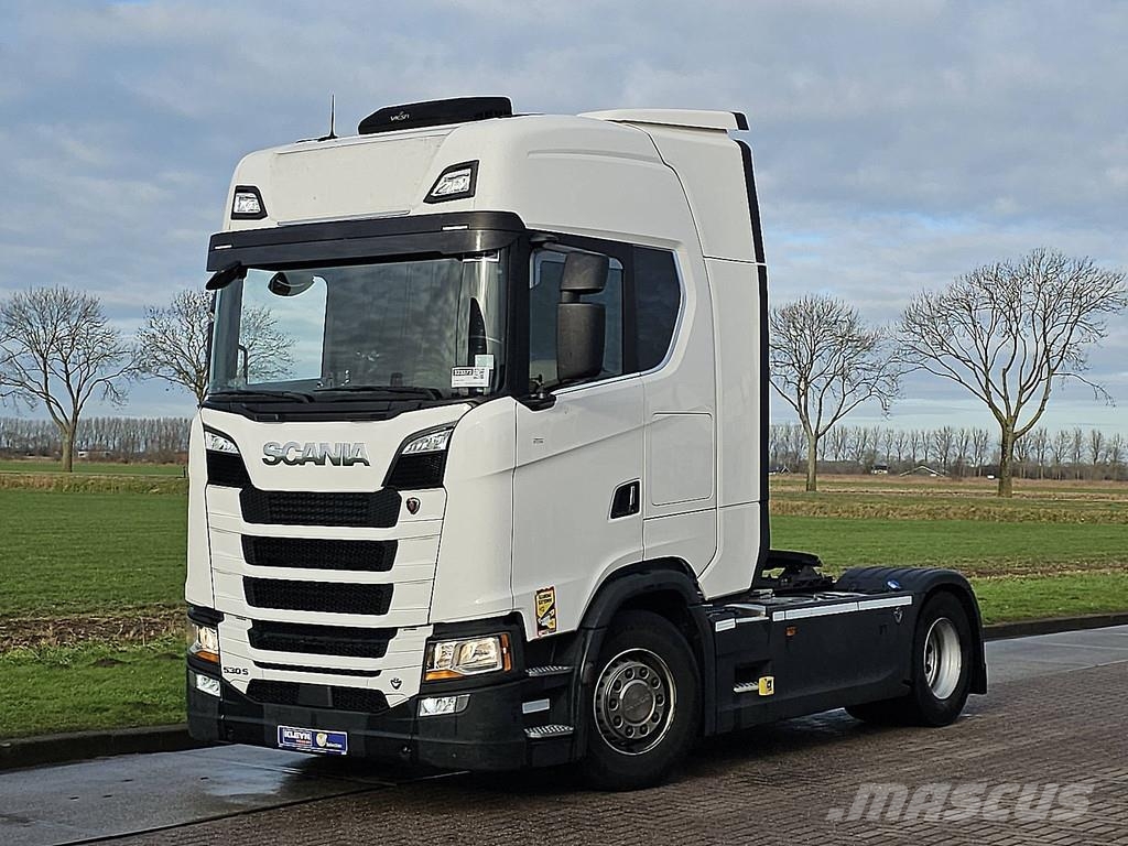 Scania S530 V8 RET. 2X TANK Dragbilar