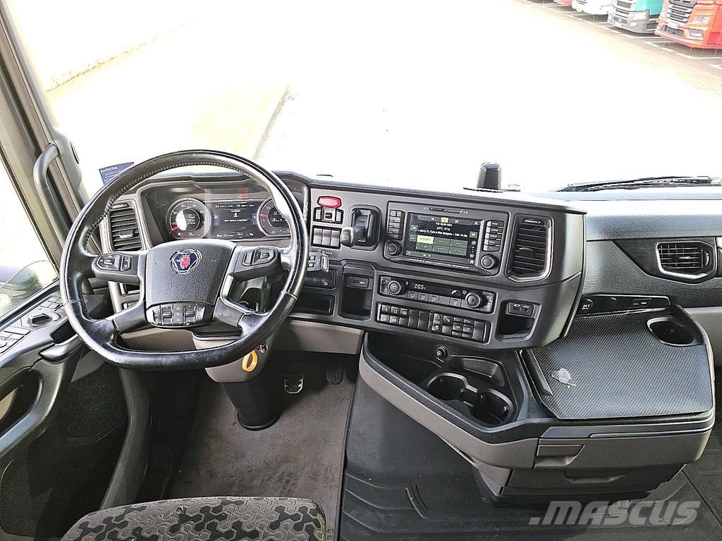 Scania S530 V8 RET. 2X TANK Dragbilar