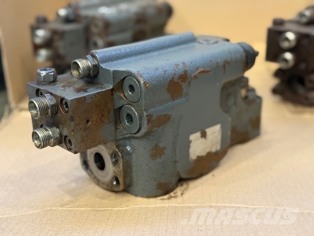 Liebherr A 934 C HD USED VALVE HYDRAULIC CYLINDER Hydraulik