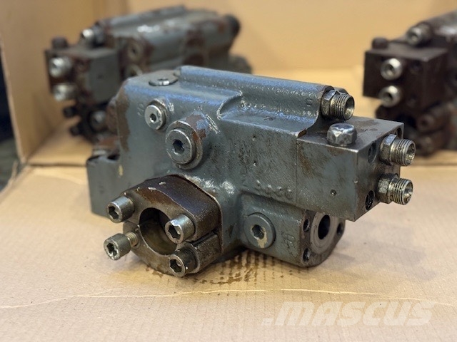 Liebherr A 934 C HD USED VALVE HYDRAULIC CYLINDER Hydraulik