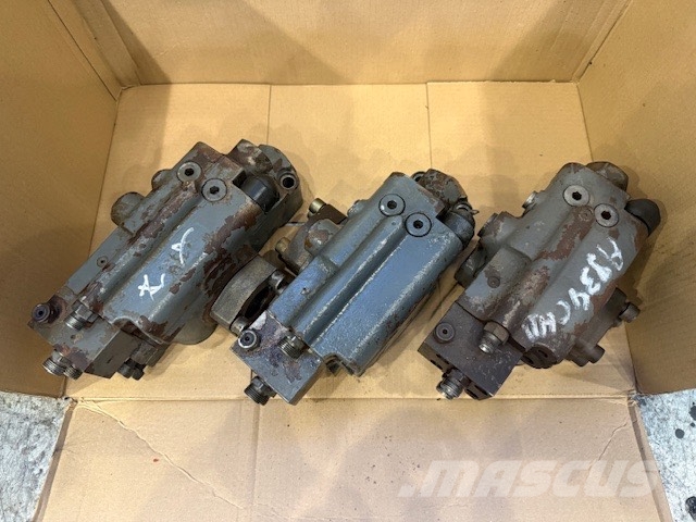 Liebherr A 934 C HD USED VALVE HYDRAULIC CYLINDER Hydraulik