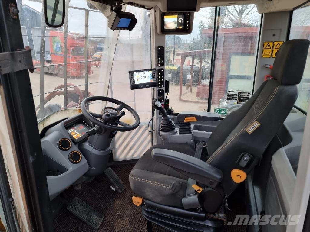 JCB 427 Naudoti ratiniai krautuvai
