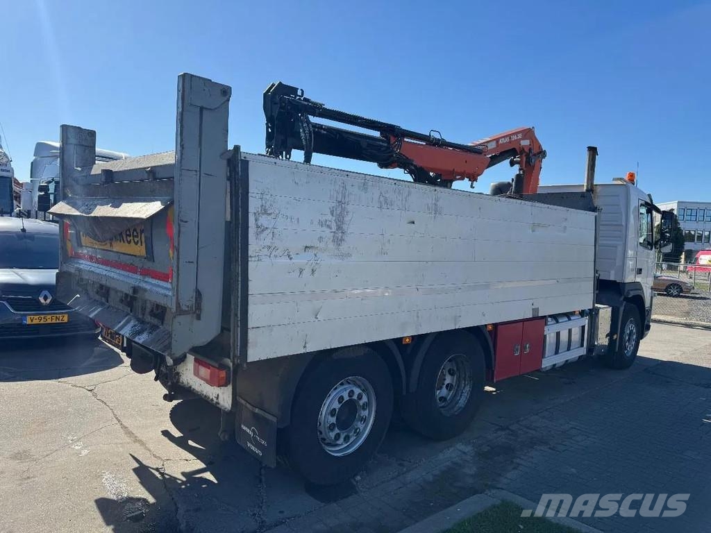 Volvo FM 330 6X2 EURO 5 - ATLAS 126.3E + REMOTE CONTROL Bañeras basculantes usadas