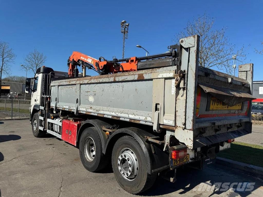 Volvo FM 330 6X2 EURO 5 - ATLAS 126.3E + REMOTE CONTROL Bañeras basculantes usadas