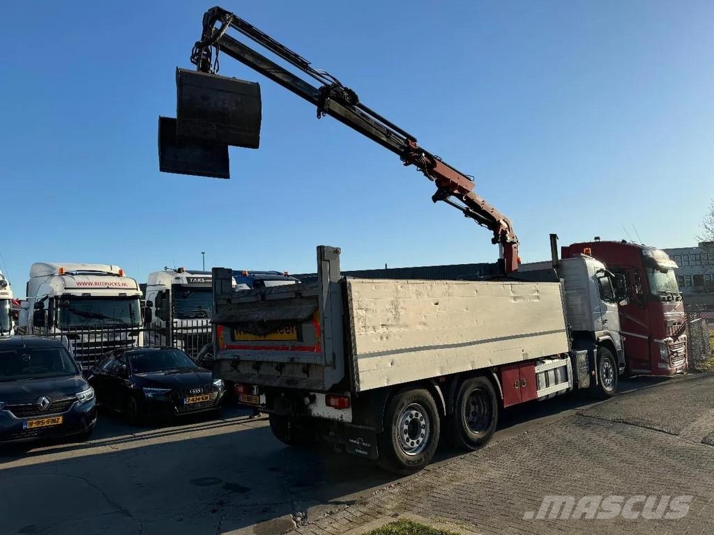 Volvo FM 330 6X2 EURO 5 - ATLAS 126.3E + REMOTE CONTROL Bañeras basculantes usadas