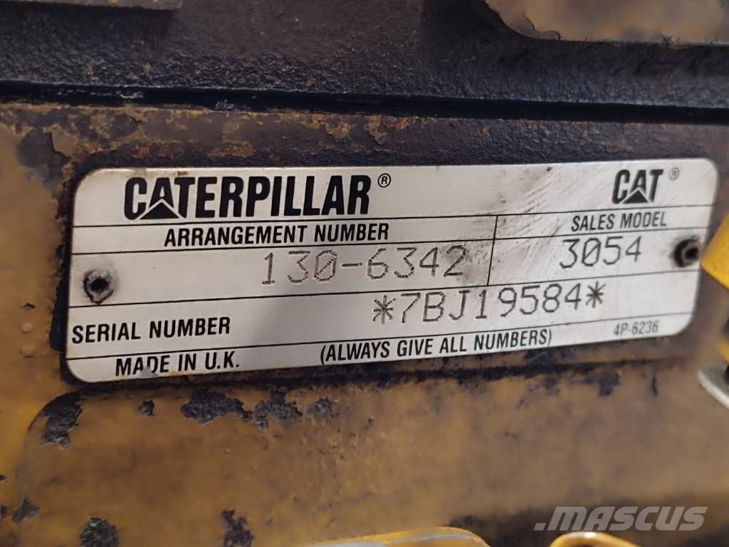 CAT 3054  TH 82 engine Motores