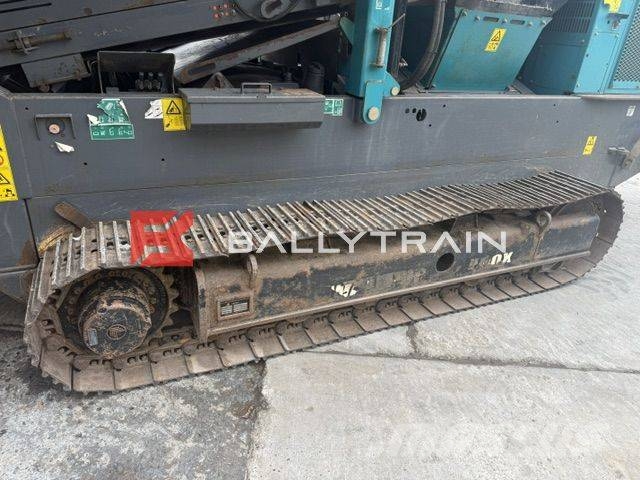 PowerScreen Warrior 1400 X 移动式筛分机