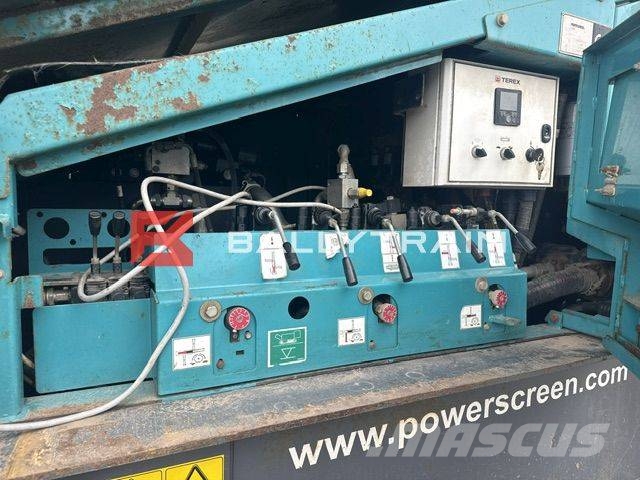 PowerScreen Warrior 1400 X 移动式筛分机