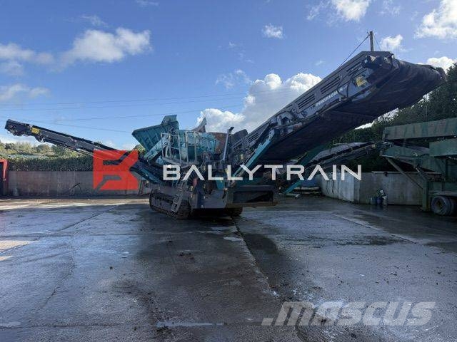 PowerScreen Warrior 1400 X 移动式筛分机