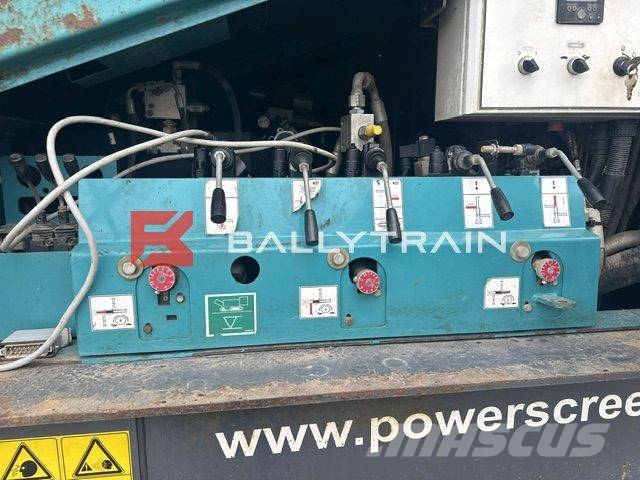 PowerScreen Warrior 1400 X 移动式筛分机