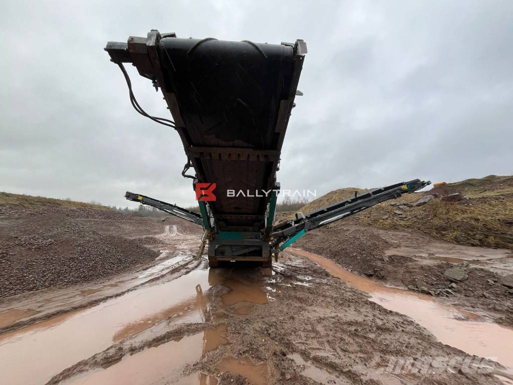 PowerScreen Warrior 1400 X Mobile screeners