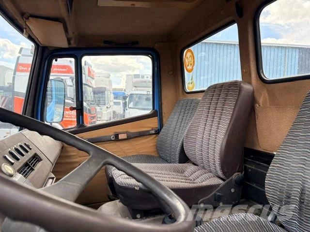 Mercedes-Benz LK 914 (6-CILINDER) RECOVERY TRUCK (FULL STEEL SUS Camiones portacoches
