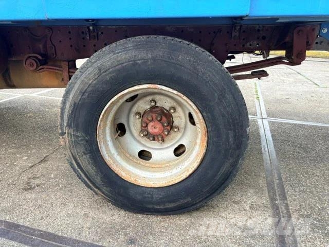 Mercedes-Benz LK 914 (6-CILINDER) RECOVERY TRUCK (FULL STEEL SUS Camiones portacoches