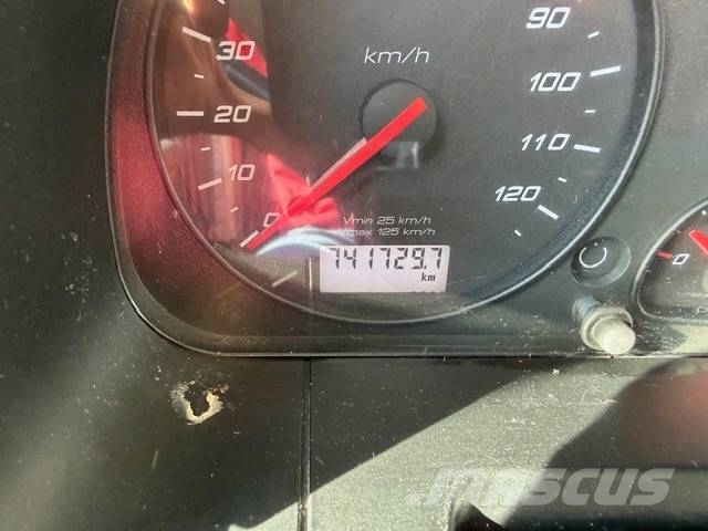 Iveco Stralis 500 中古トラクターヘッド | トレーラーヘッド
