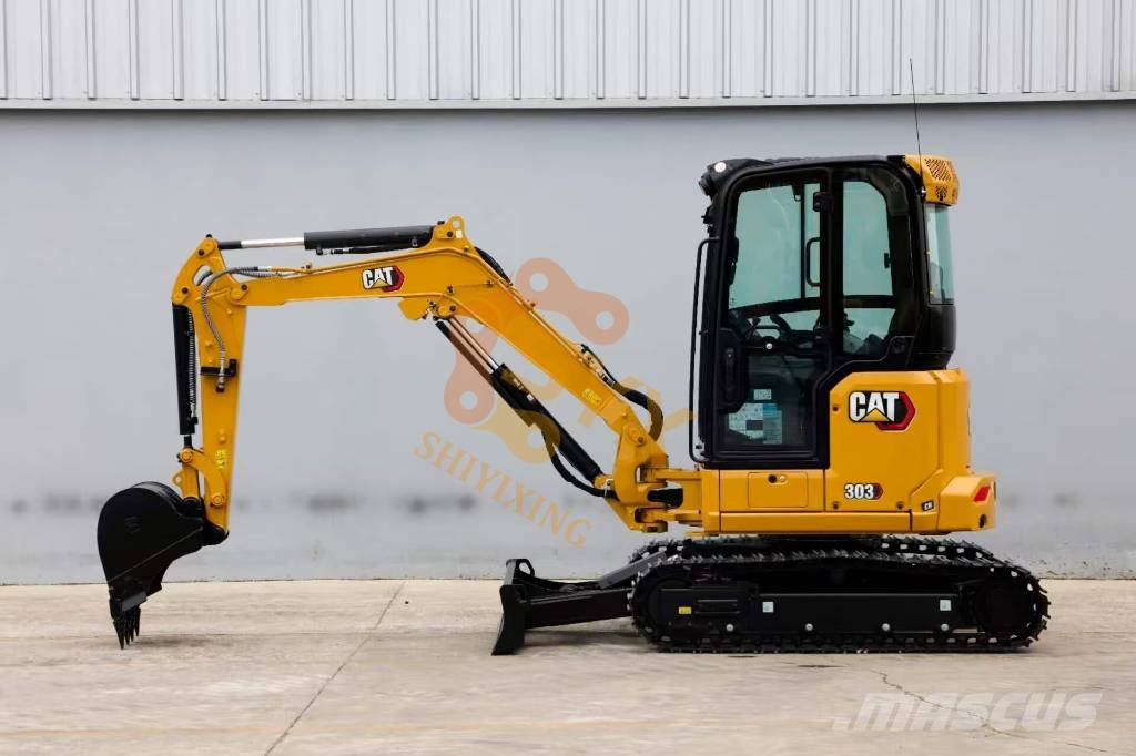 CAT 303 Mini bagri <7t