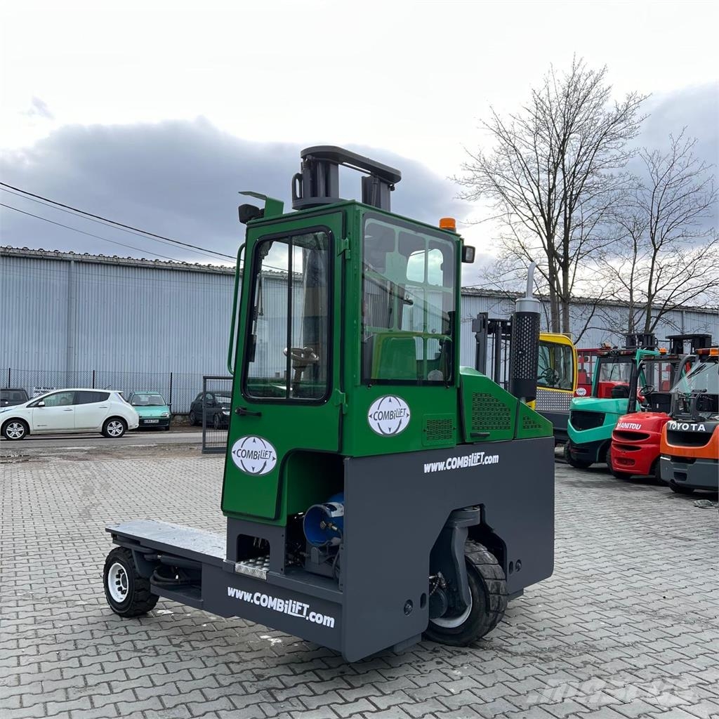 Combilift [DISCOUNT-SALE] C4000 4-way reach truck