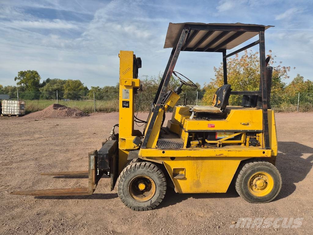 Takraf DFG3202/N-A Dieselstapler