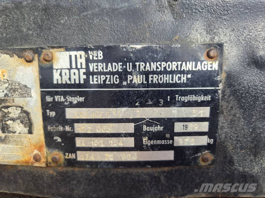 Takraf DFG3202/N-A Dieselstapler