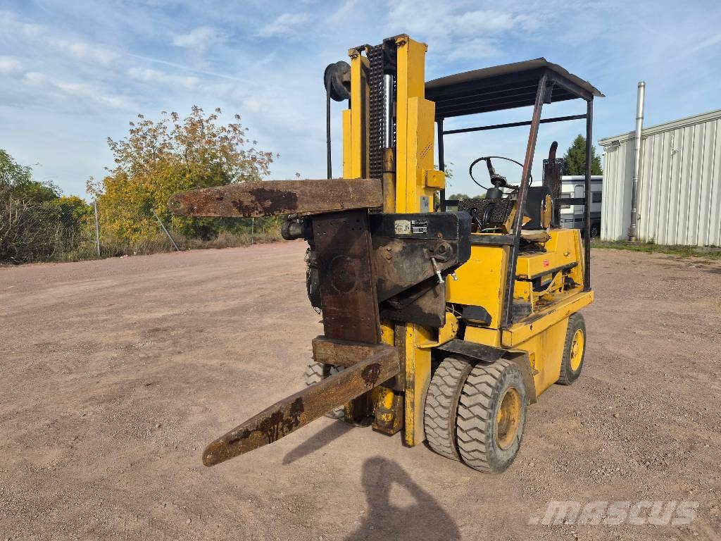 Takraf DFG3202/N-A Dieselstapler