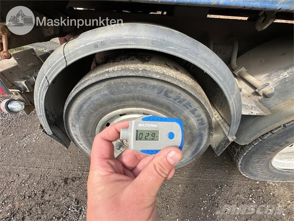 Scania P400LB8X4*4HNA 덤프 트럭