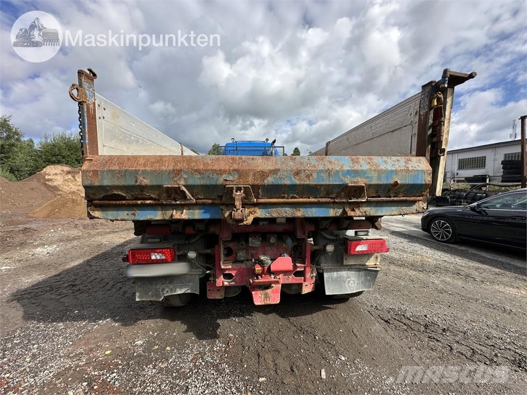 Scania P400LB8X4*4HNA 덤프 트럭