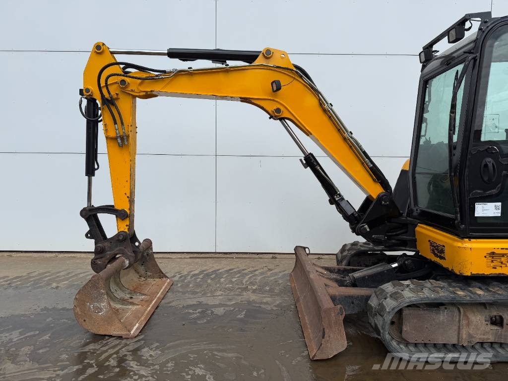 JCB 48Z-1 - Hammer Lines / Quick Coupler Miniexcavadoras