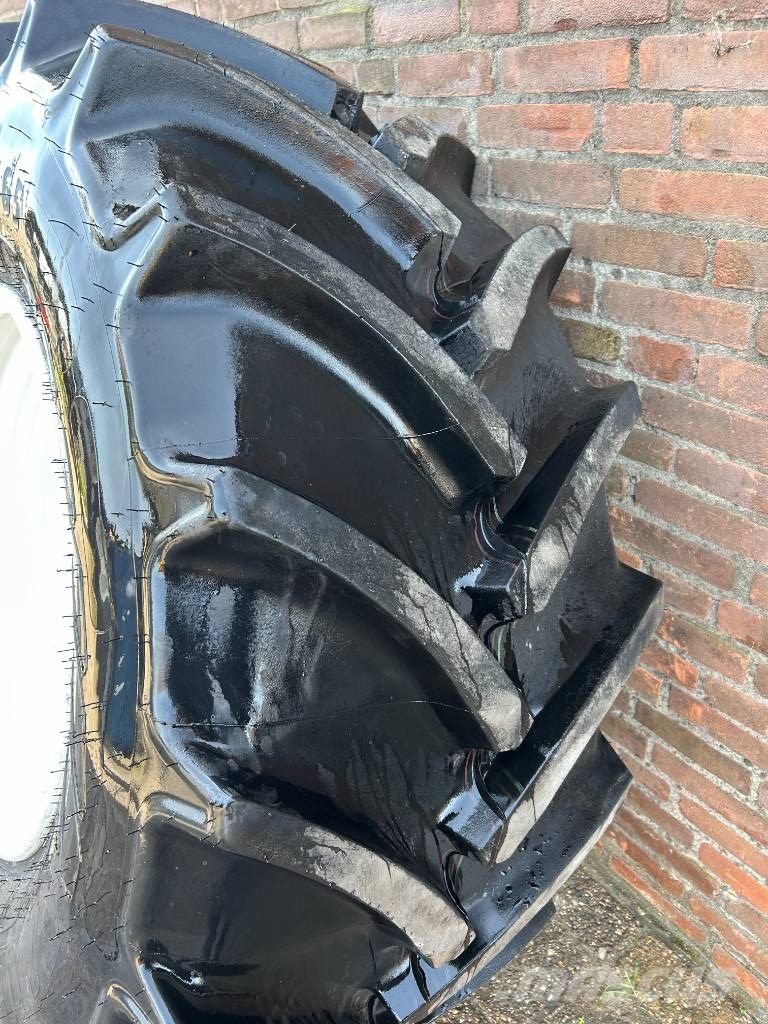 Mitas 650/75R38 SFT + 600/65R28 Opony, koła i felgi