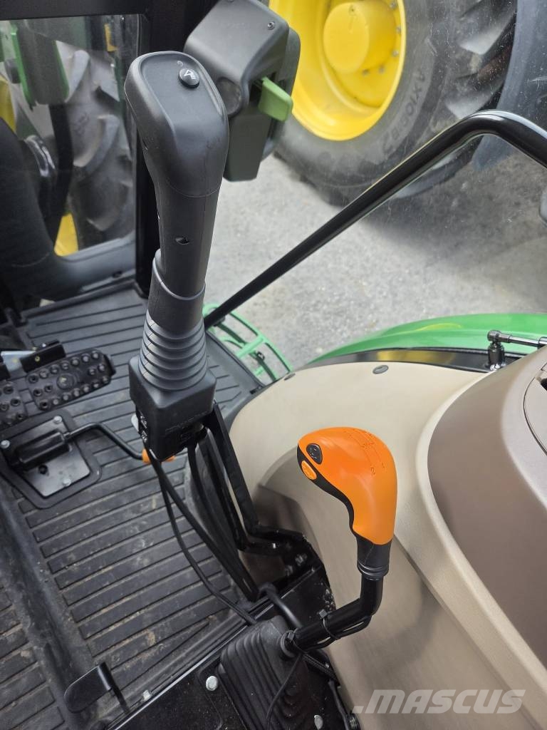John Deere 5058E Tractors
