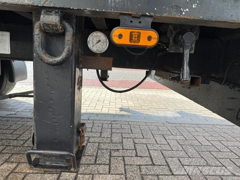 Meusburger Tieflader/Mega ( 1363 x 300 x 347 ) BPW LIFT نصف مقطورات بباب جانبي