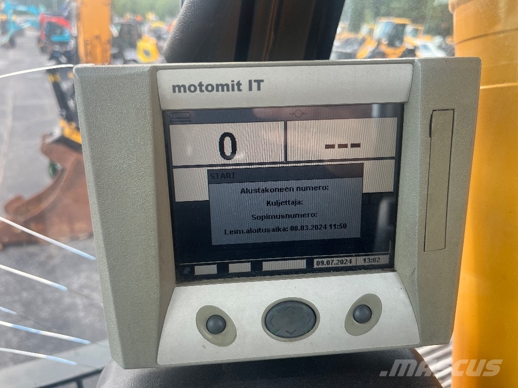 Hyundai Robex 140 LCM-9 / Engcon, Harvesteri, Uudet ketjut Excavadoras sobre orugas