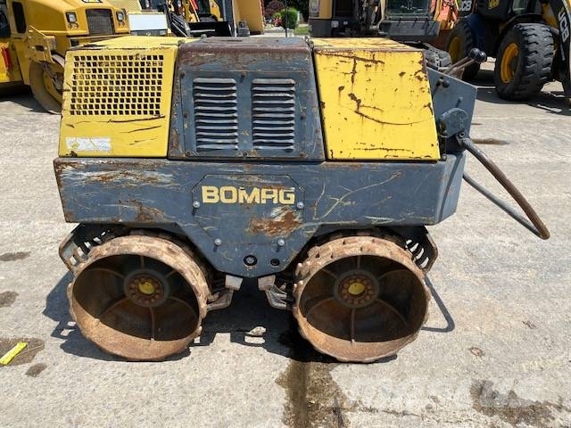 Bomag BW 850 T Rolos compactadores de tambor duplo
