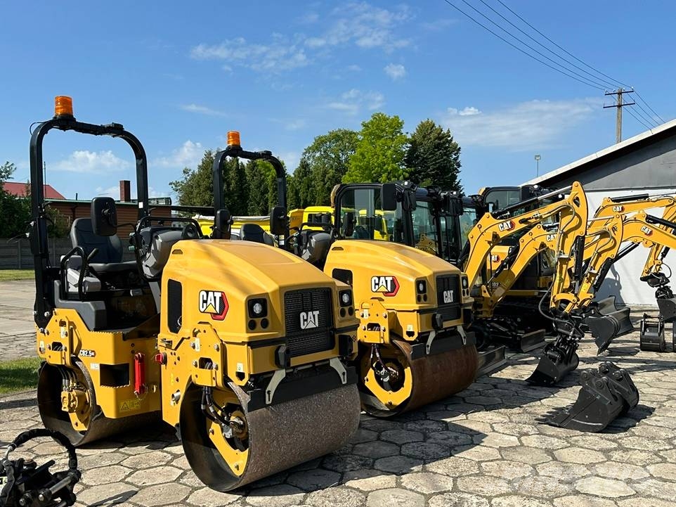 CAT 302.7 CR Miniekskavaatorid < 7 t