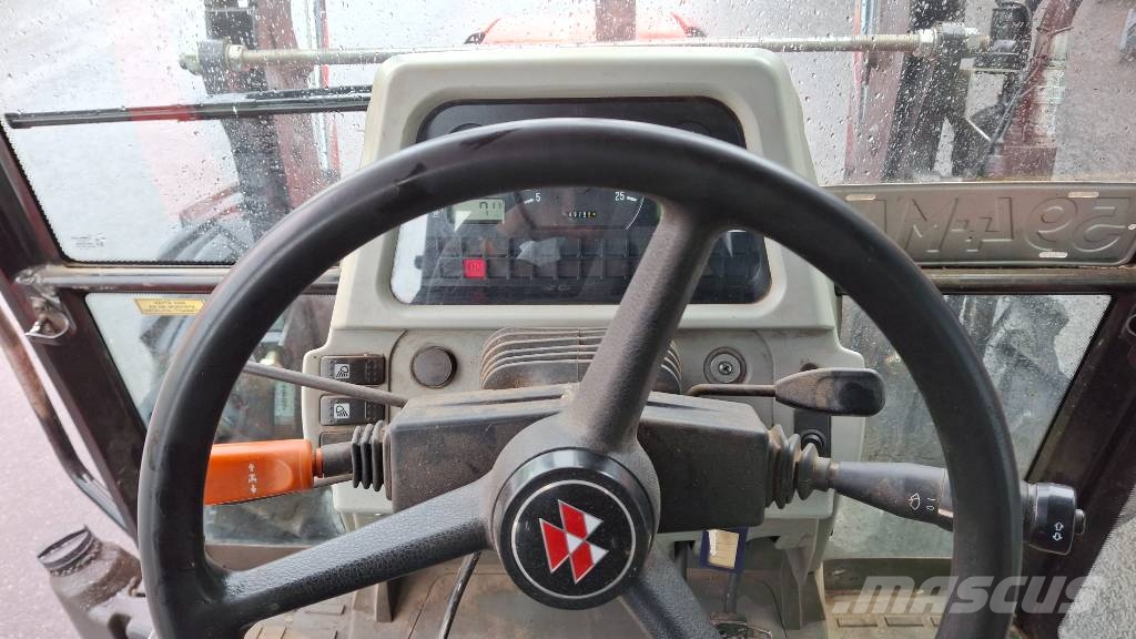 Massey Ferguson 5445 + Isme 140L kuormain Traktörler