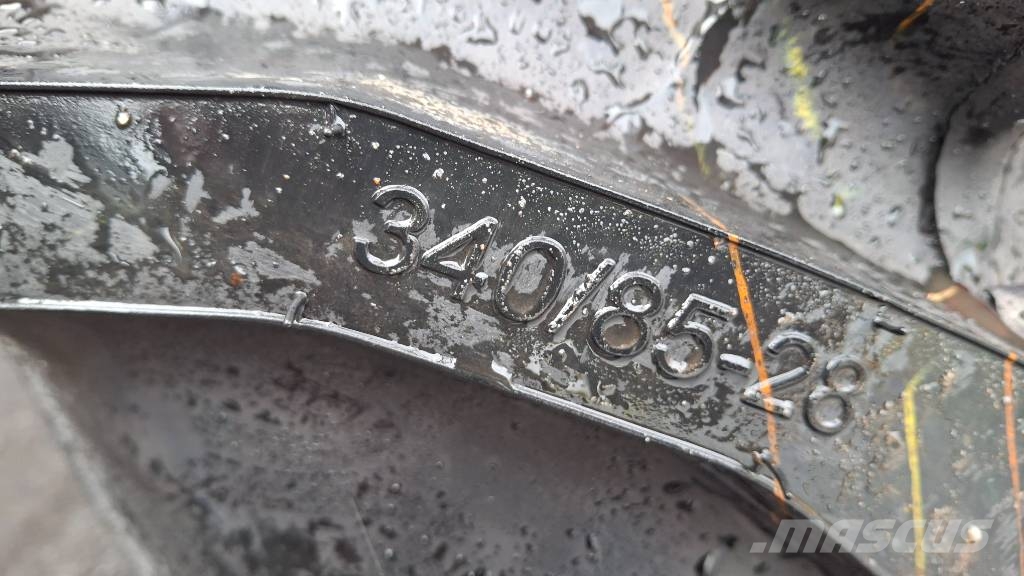 Massey Ferguson 5445 + Isme 140L kuormain Traktörler