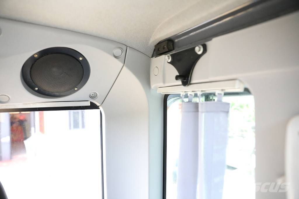 XCMG XE 60 DA Miniescavatori