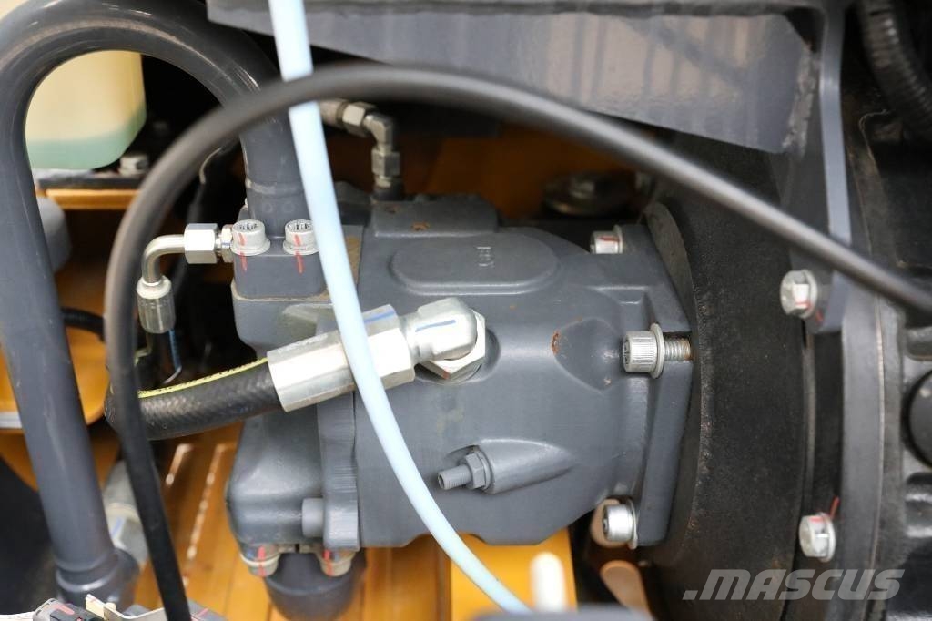XCMG XE 60 DA Miniescavatori