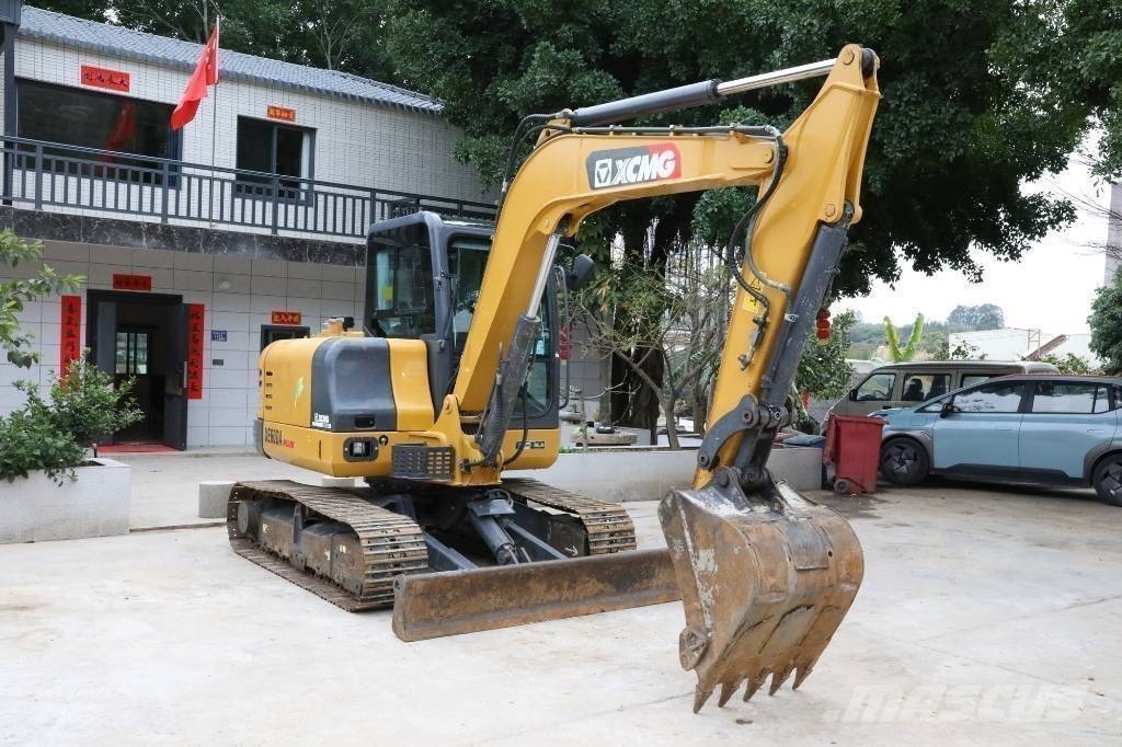 XCMG XE 60 DA Miniescavatori