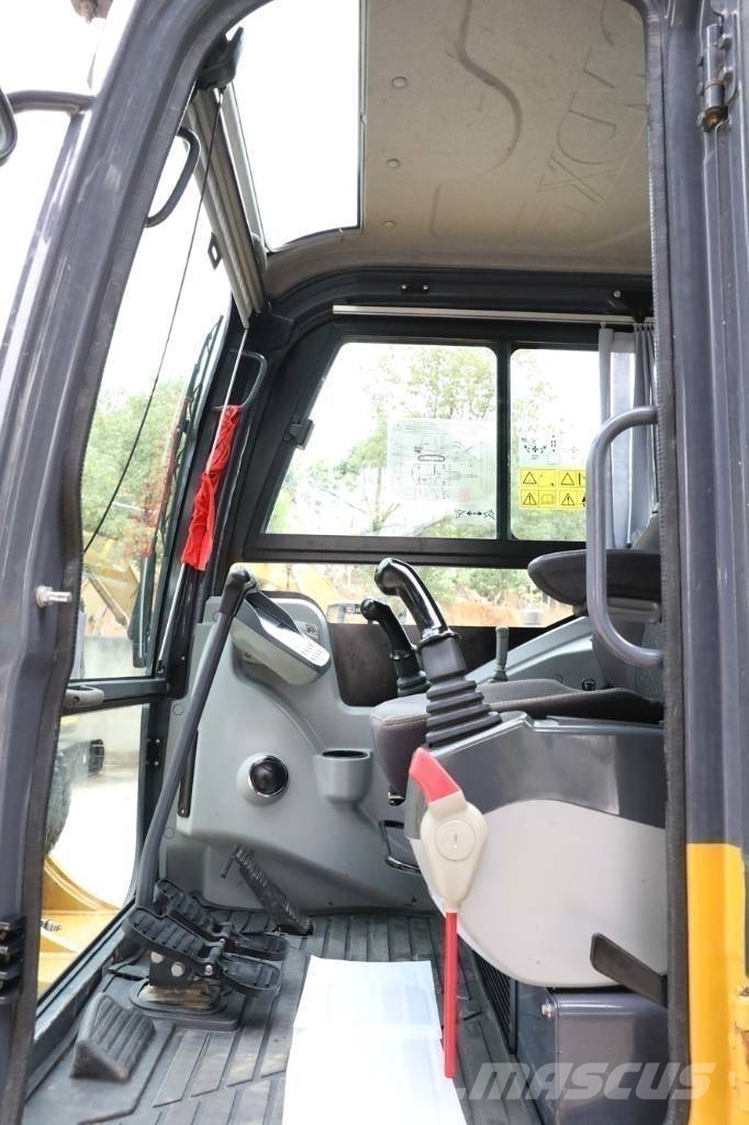 XCMG XE 60 DA Miniescavatori