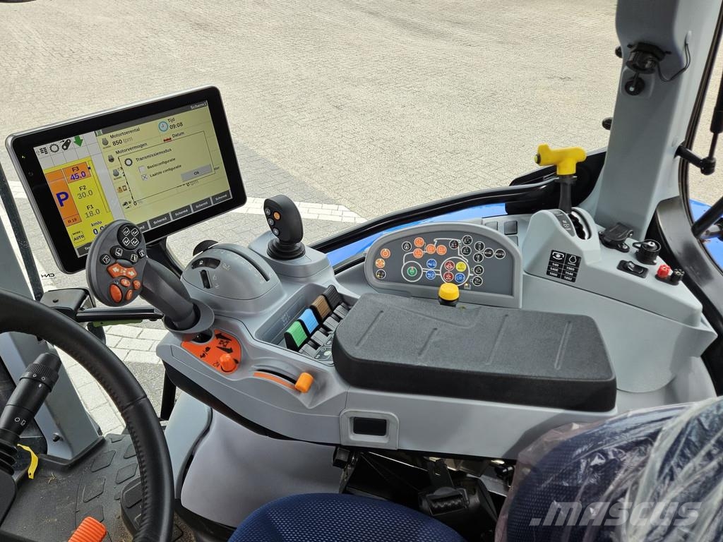 New Holland T5.140AC LV Trattori