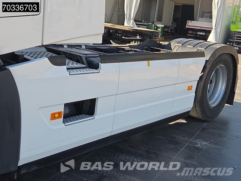 Volvo FH 500 FH 4X2 XL 2xTanks Xenon ACC Sattelzugmaschinen