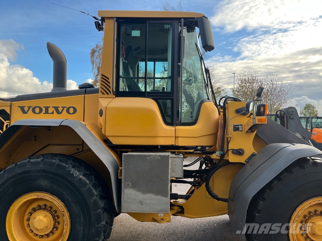Volvo L 70 F Pale gommate
