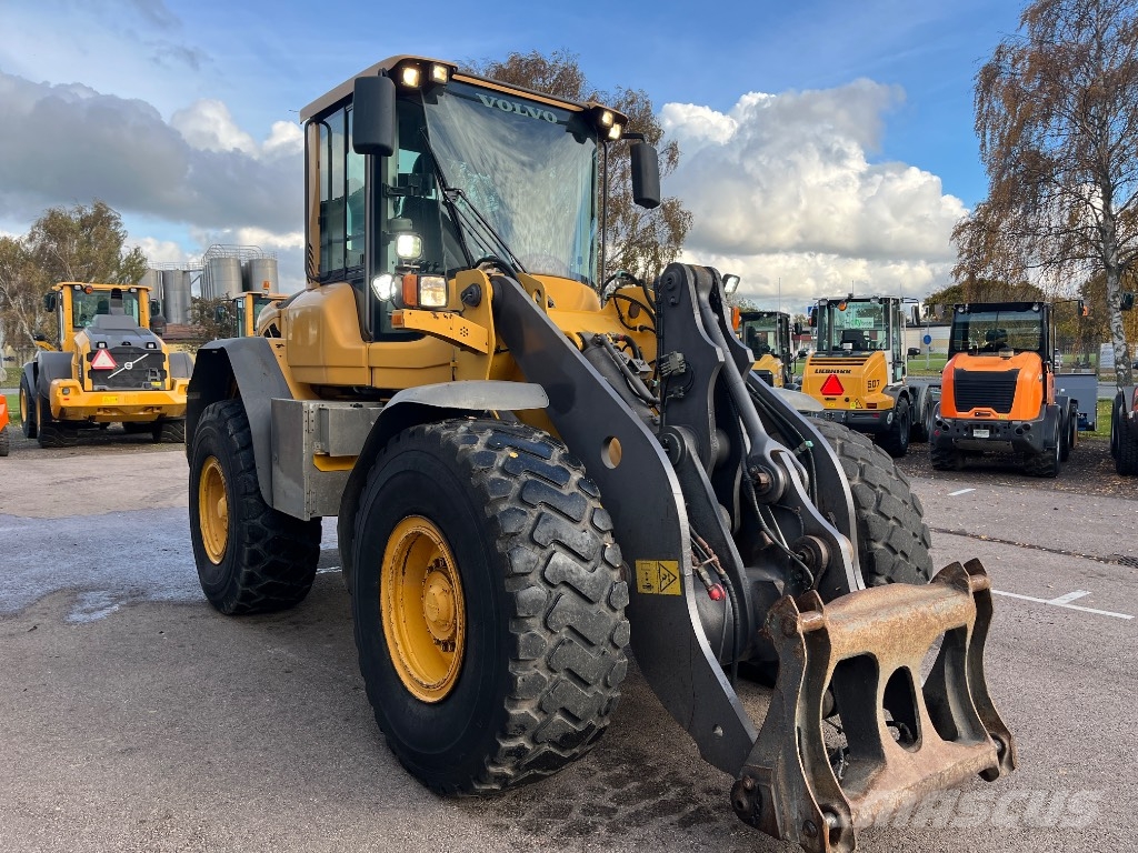 Volvo L 70 F Pale gommate