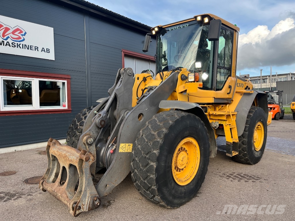 Volvo L 70 F Pale gommate