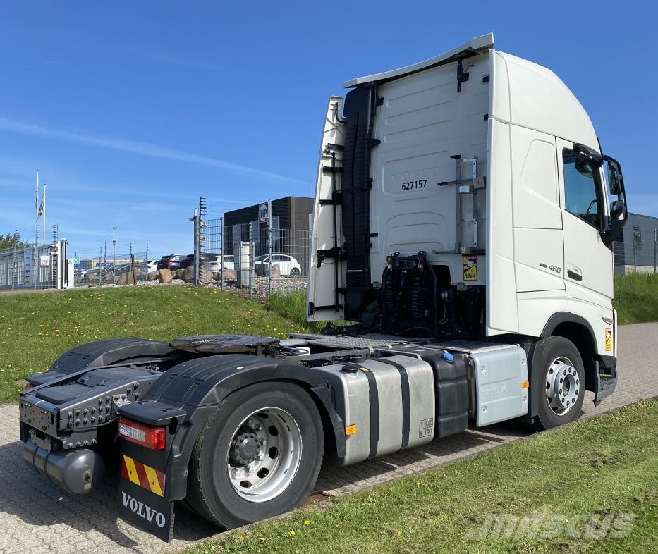 Volvo Vehicle Tractor 4x2 Standard Prime Movers