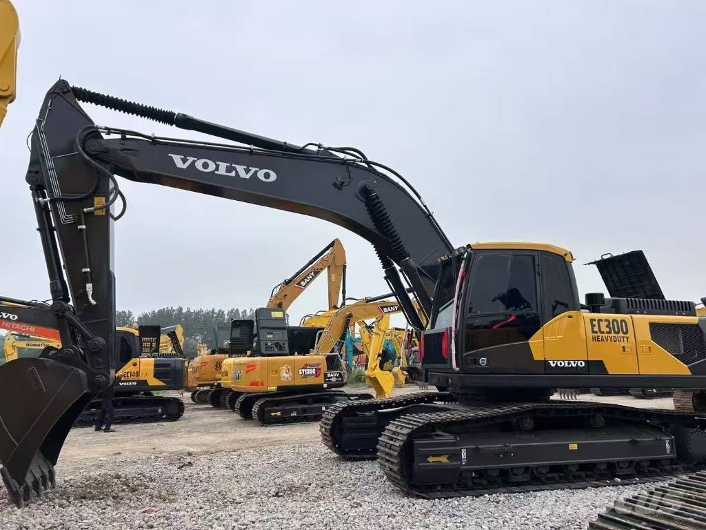 Volvo EC 300 Гусеничні екскаватори